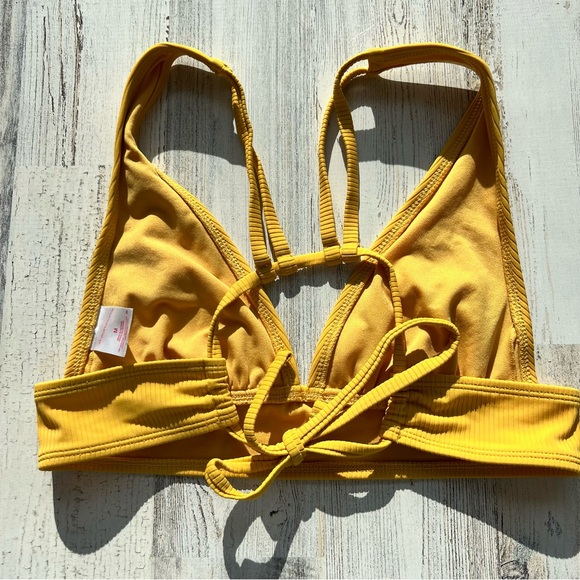 Xhilaration Yellow Bikini Top - Picture 3 of 4